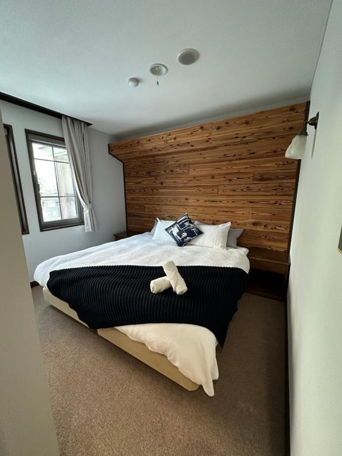 Legend Lodge