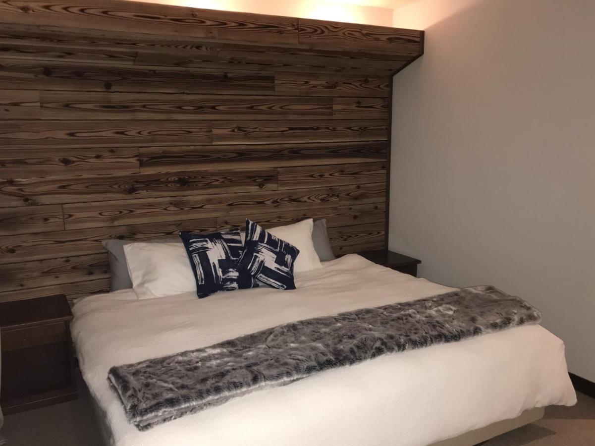Legend Lodge